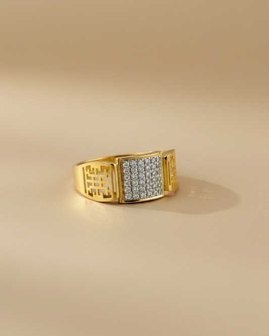 Luxury Patterned Gold Vermeil Pavé Ring