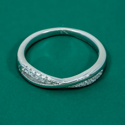 Infinity Twisted Grace 925 Silver Diamond Ring
