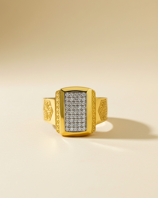 Luxury Gold Vermeil Men's Rectangular Signet Ring