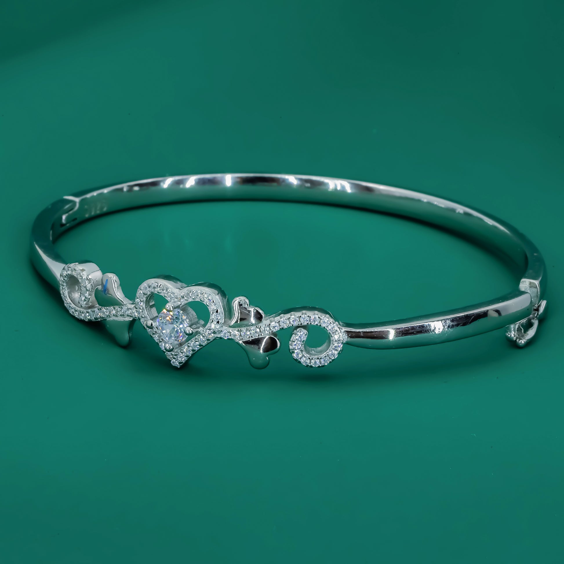 925 Sterling Silver Heart Charm Bangle Bracelet for Women - Zentara Jewels