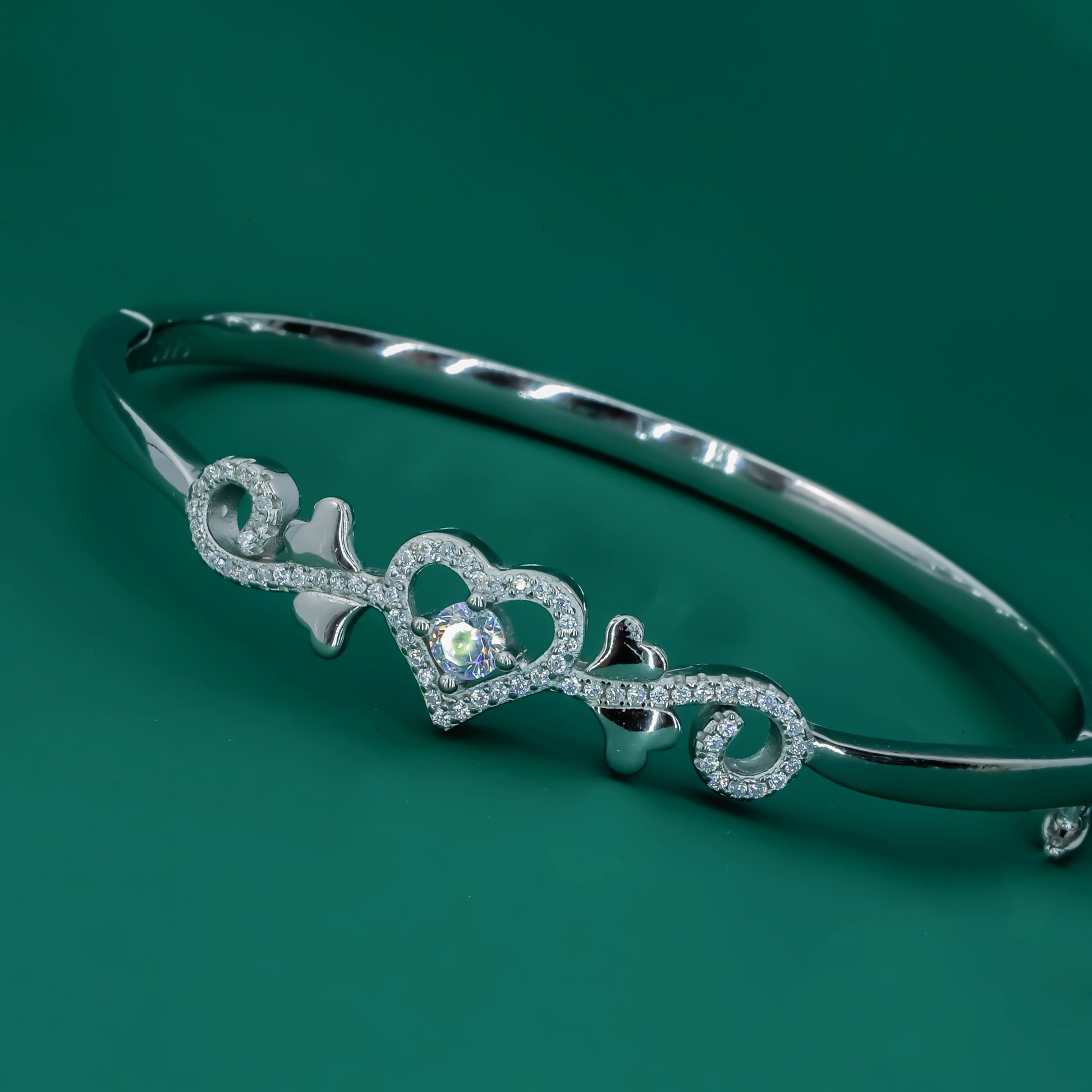 925 Sterling Silver Heart Charm Bangle Bracelet for Women - Zentara Jewels