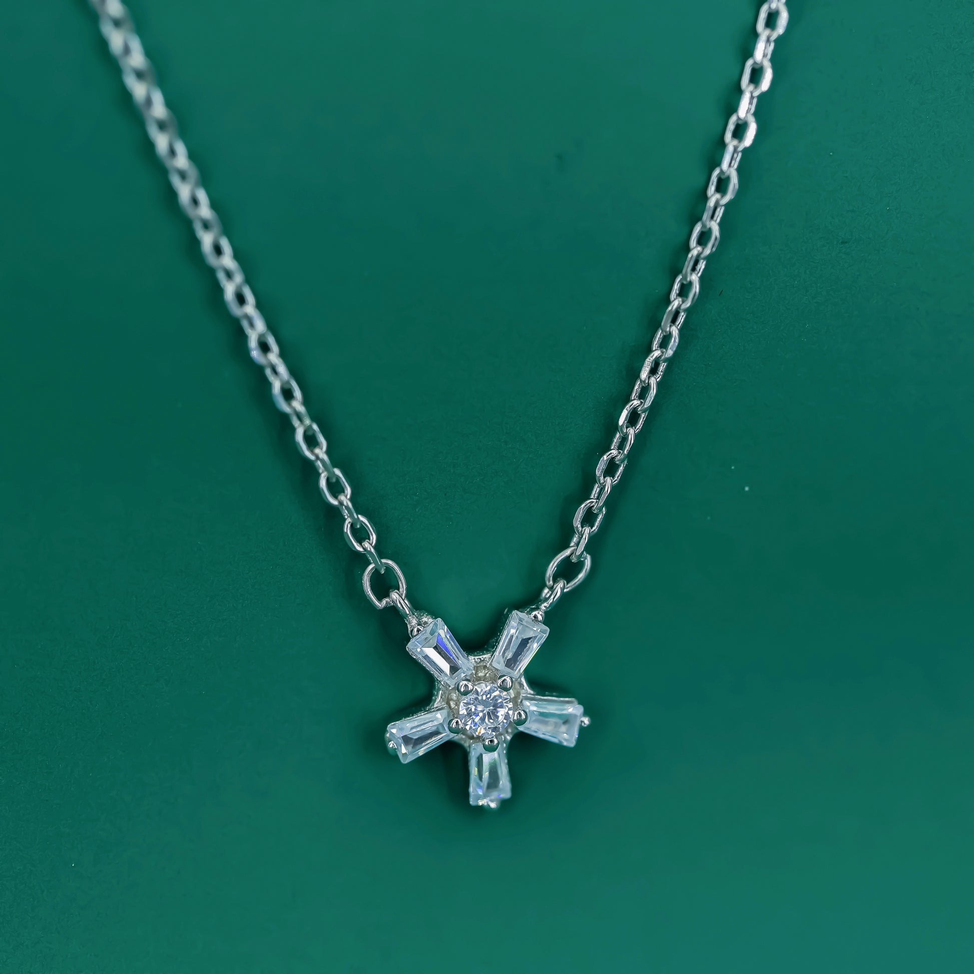 Celestial Radiance 925 Silver Pendant Necklace - Zentara Jewels