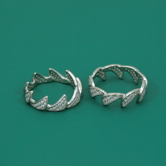 Twin Crest 925 Silver Rings (Set of 2)