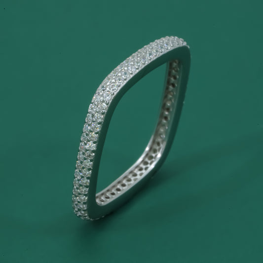 Sleek Pavé 925 Silver Ring