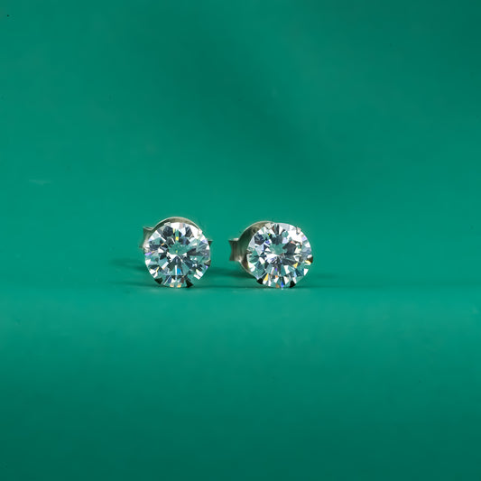 Classic Round-Cut Solitaire Unisex Stud Earrings in 925 Sterling Silver - Zentara Jewels