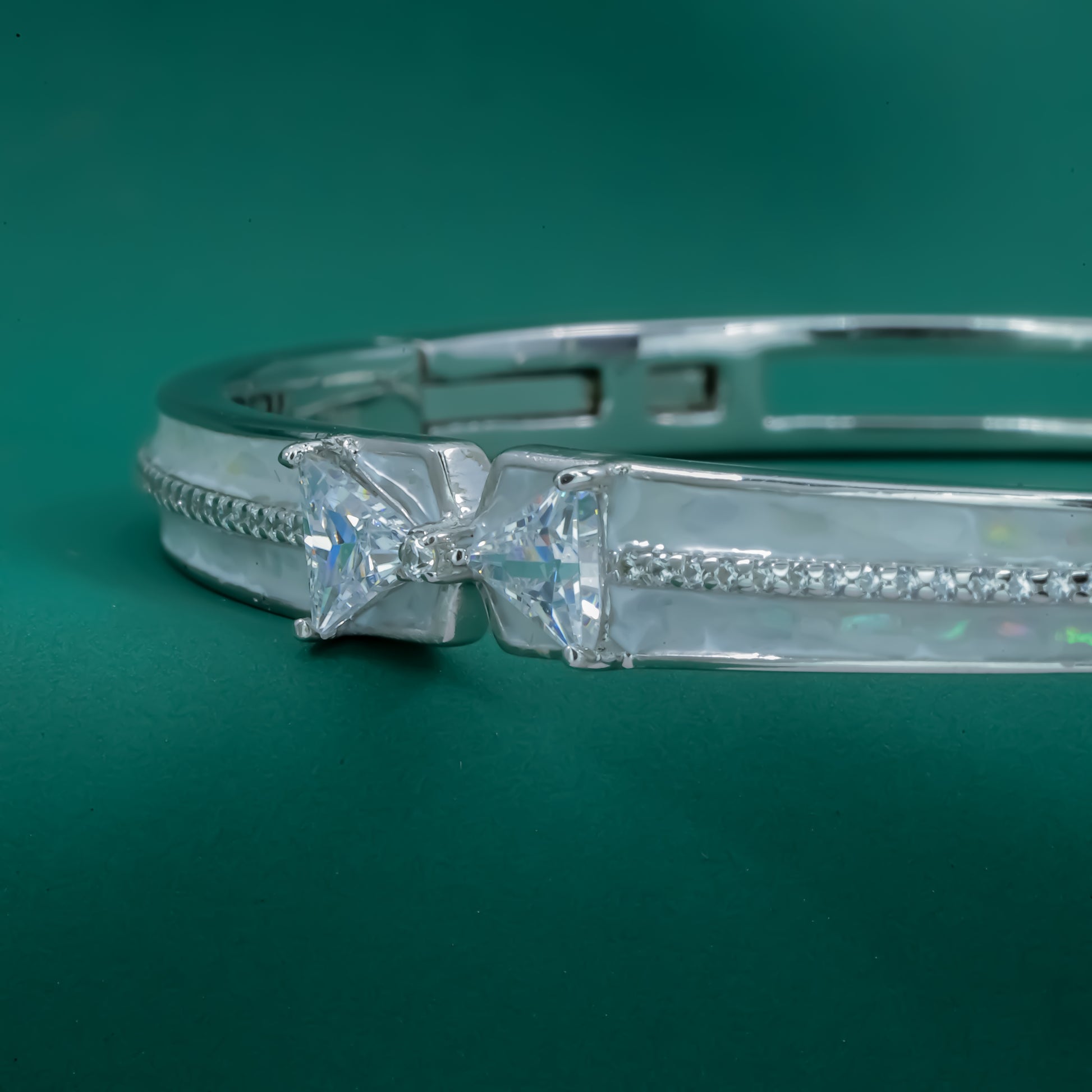 Radiant Bow-Twist Bangle – Sterling Silver Cuff Bracelet - Zentara Jewels