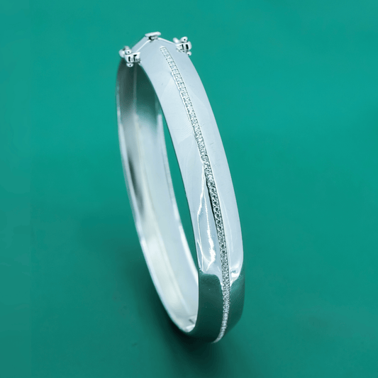 LineCore Kada – Minimalist 925 Silver Zircon Strip Statement Kada