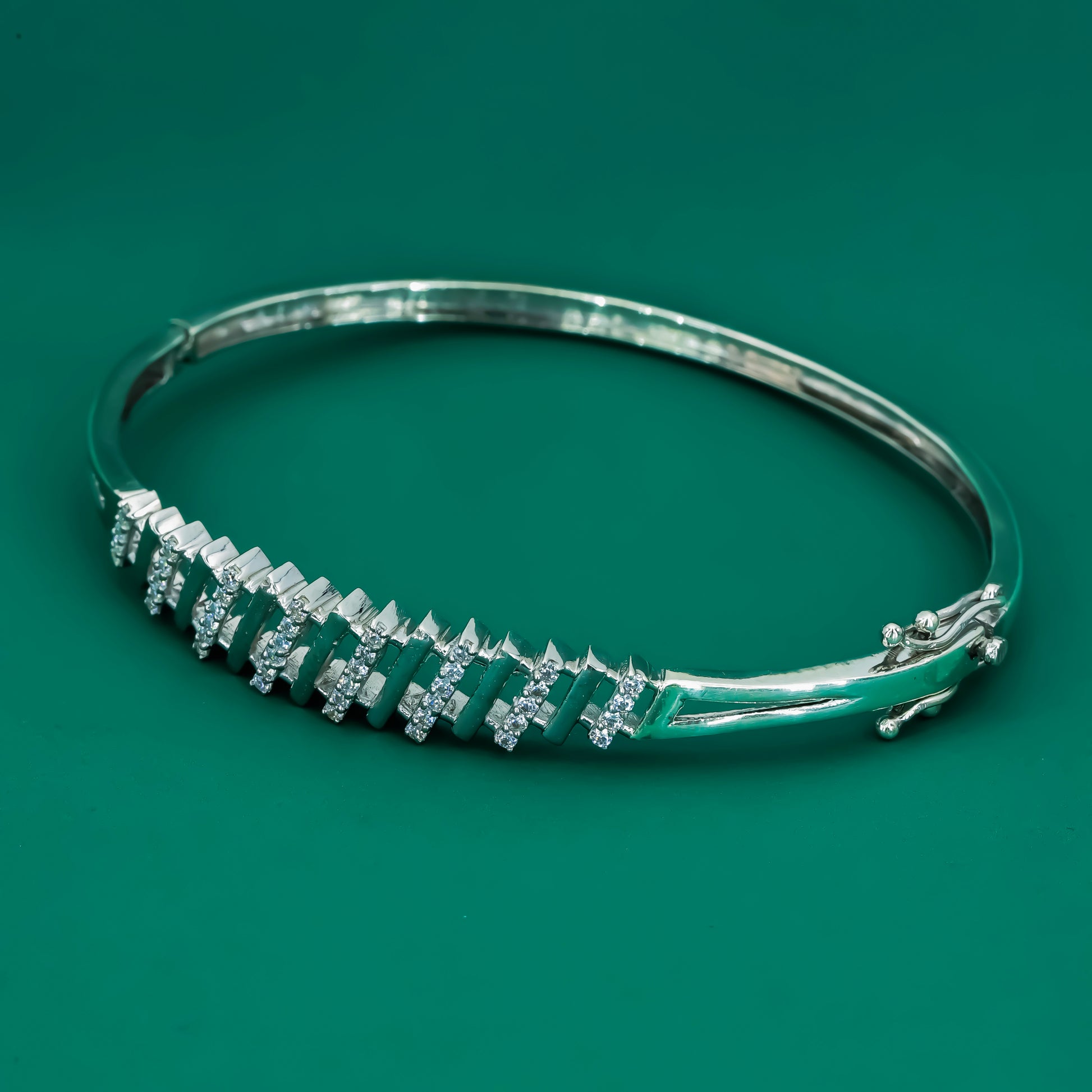 Chevron Spark 925 Silver Zircon Kada for Women - Zentara Jewels